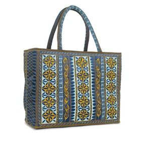 Stunning Maya Travel Tote